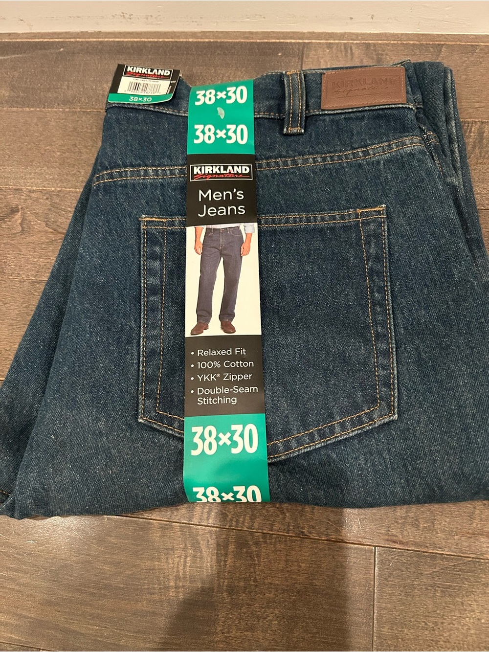 Kirkland Signature Men’s Relaxed Fit Dark Blue Jeans